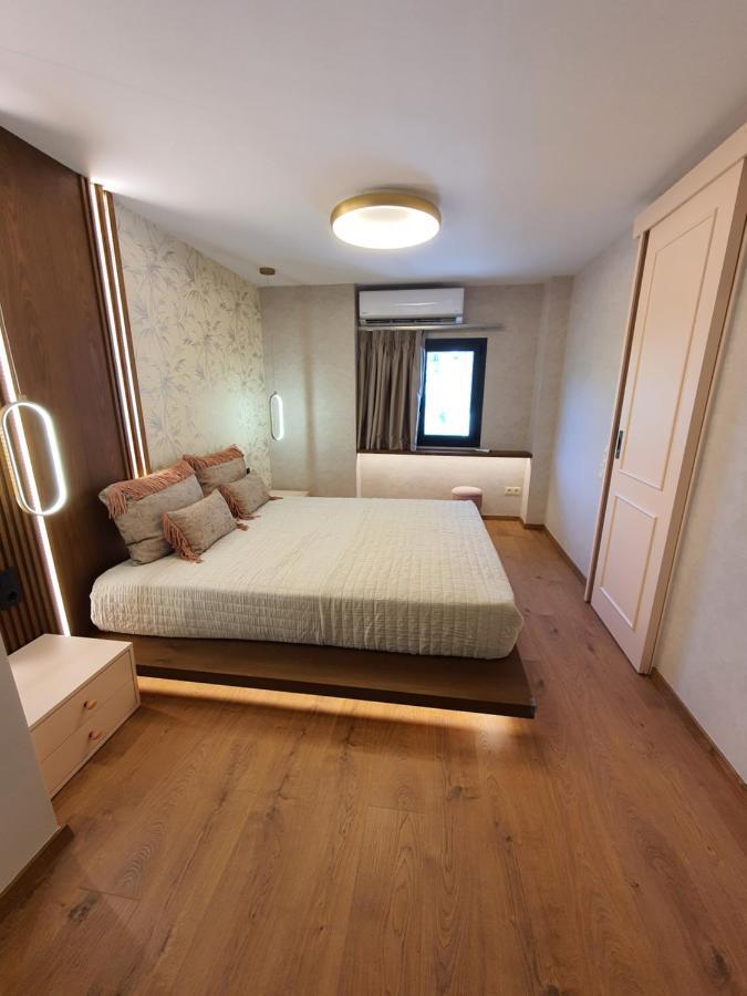 Апартаменты Adell Miramare Golden Loft Кавала Экстерьер фото