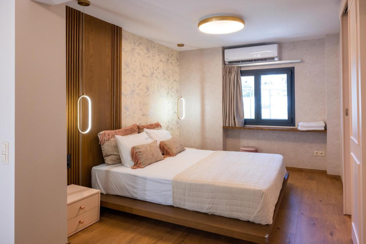 Апартаменты Adell Miramare Golden Loft Кавала Экстерьер фото